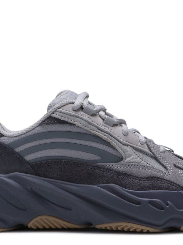 Adidas Yeezy 700 V2 'Tephra'