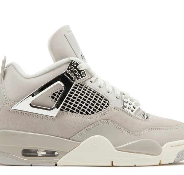 Jordan 4 Frozen Moments (W)